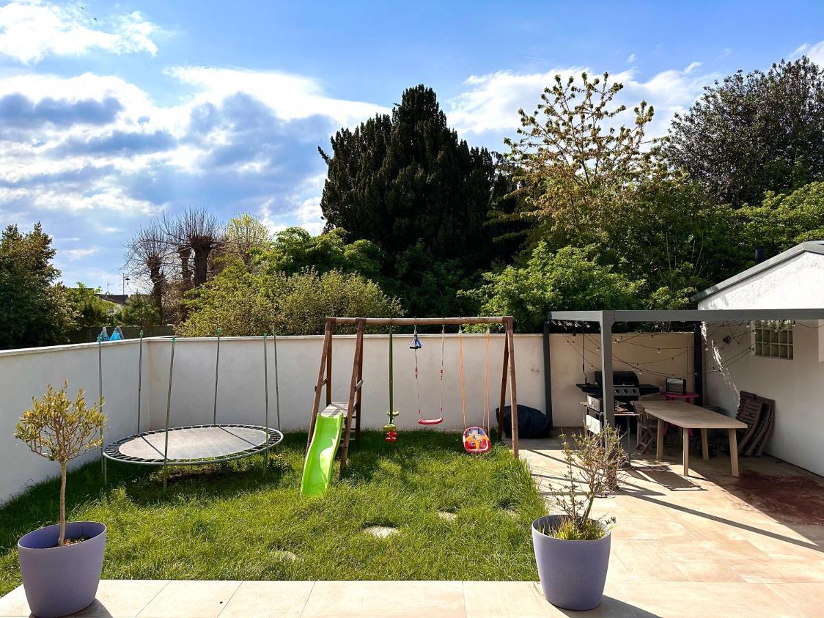Family Oasis With 3 Bedrooms Near Paris Chennevieres-sur-Marne Exterior photo