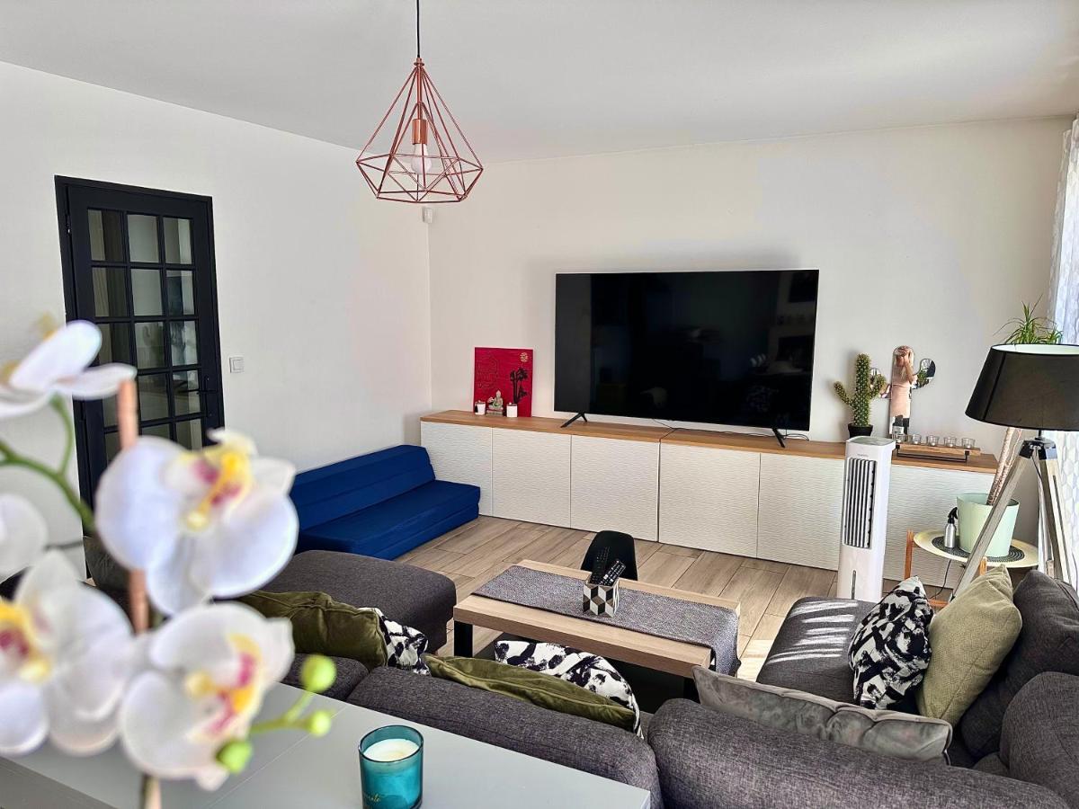 Family Oasis With 3 Bedrooms Near Paris Chennevieres-sur-Marne Exterior photo