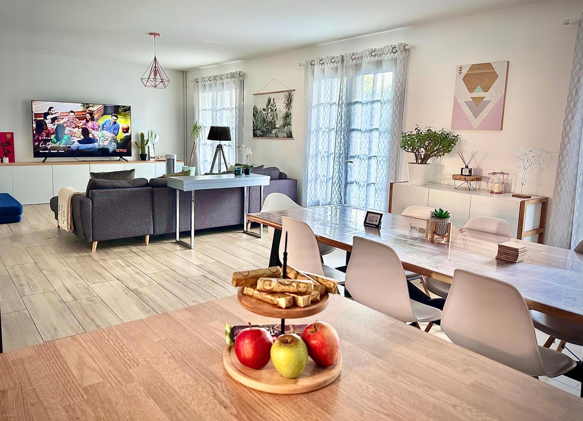 Family Oasis With 3 Bedrooms Near Paris Chennevieres-sur-Marne Exterior photo